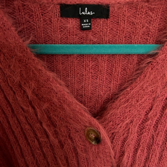Lulu’s: the fuzziest cardigan - Picture 3 of 5